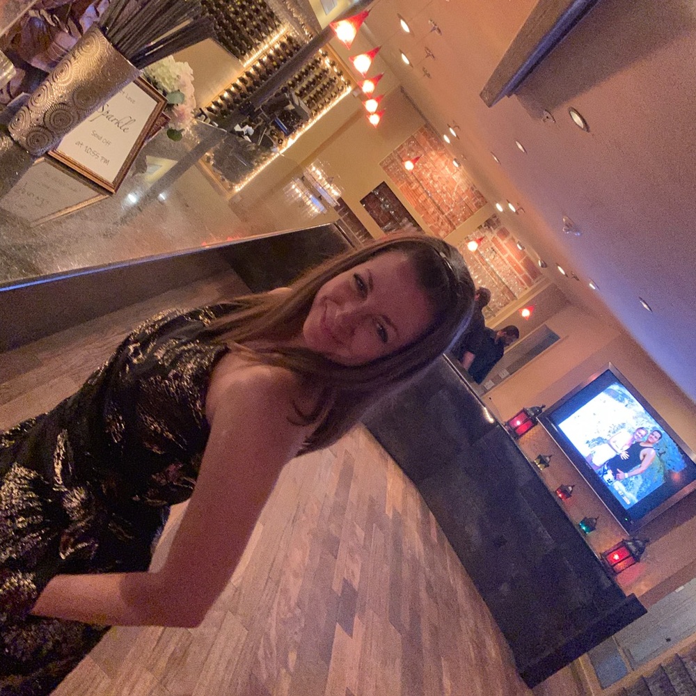 Meet your Posher, Christina